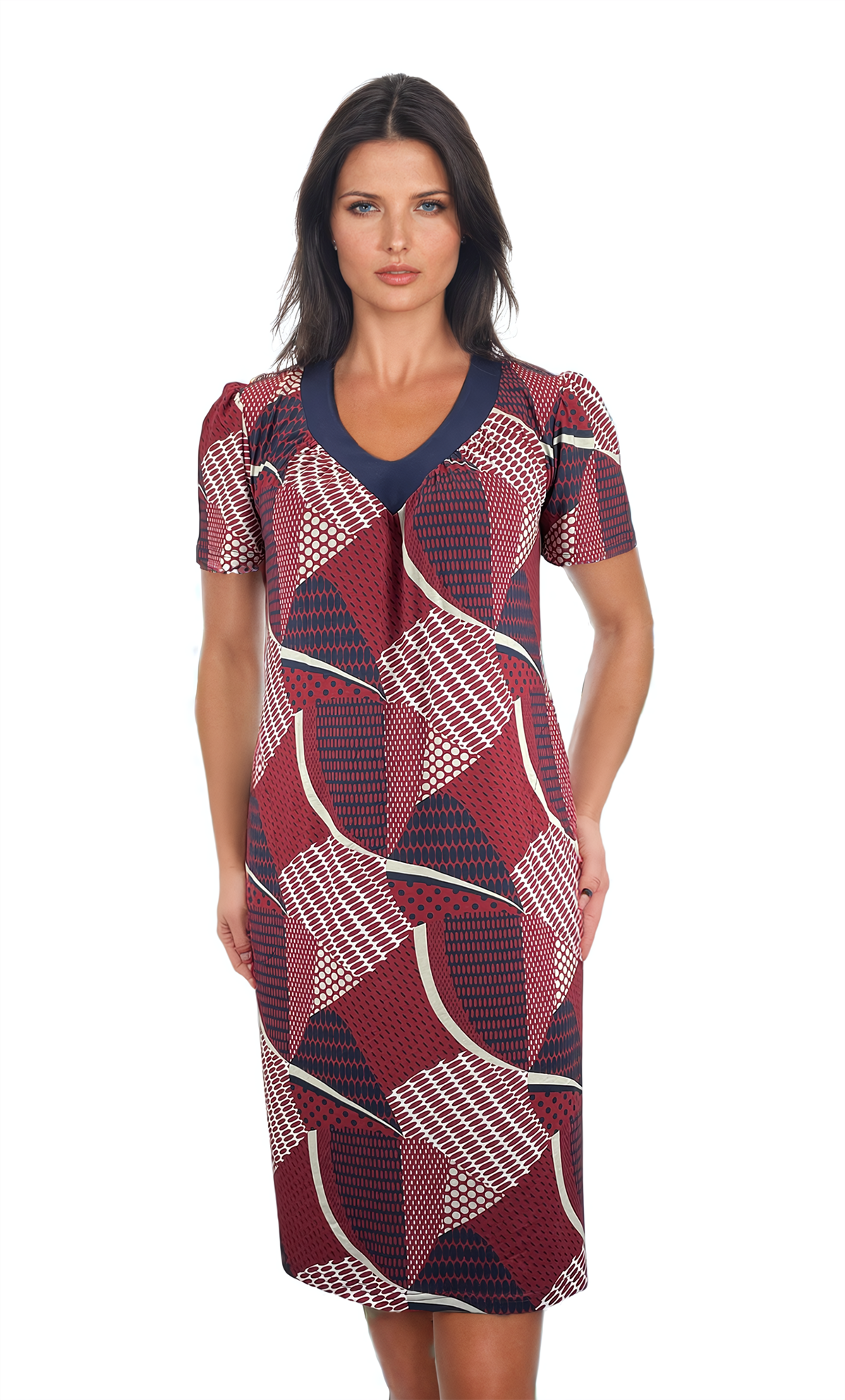 Vestido de mujer con mangas cortas y escote pronunciado.